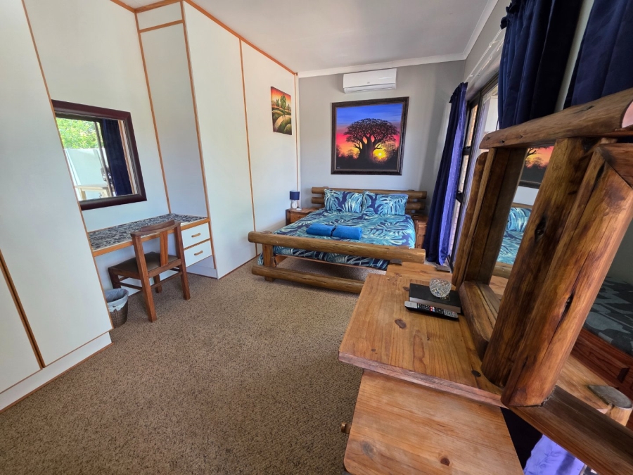 6 Bedroom Property for Sale in Dan Pienaar Free State